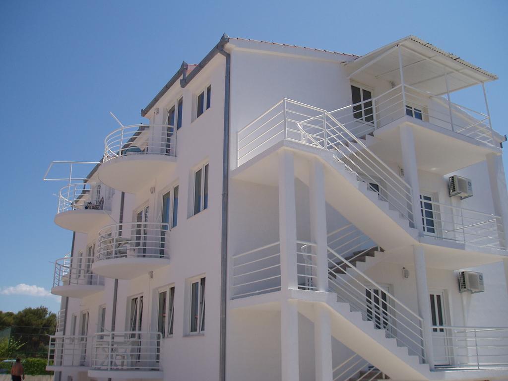 Apartments Niko Trogir Exteriér fotografie