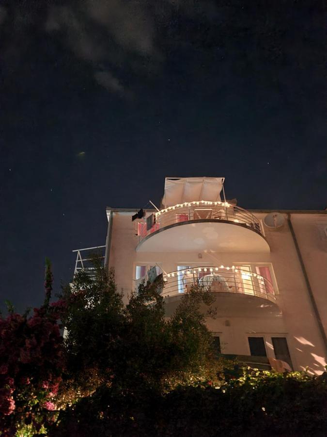 Apartments Niko Trogir Exteriér fotografie